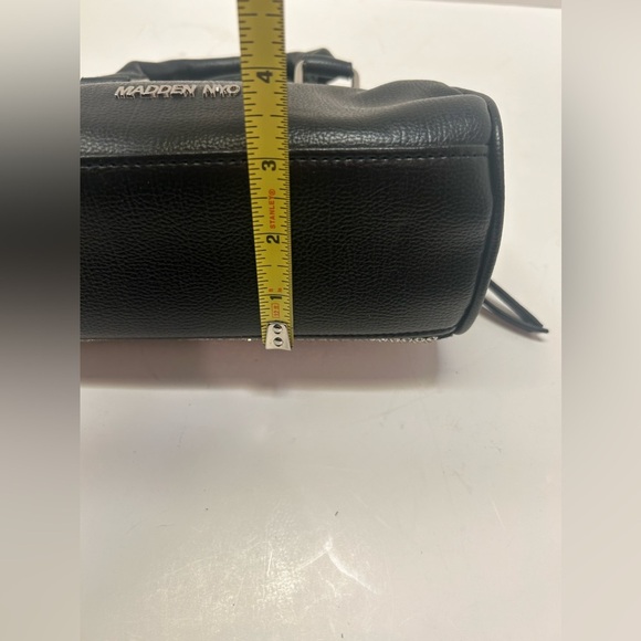 Madden NYC Women's Crystal Barrel Bag. No body strap comes with this bag.‎ - Picture 7 of 14